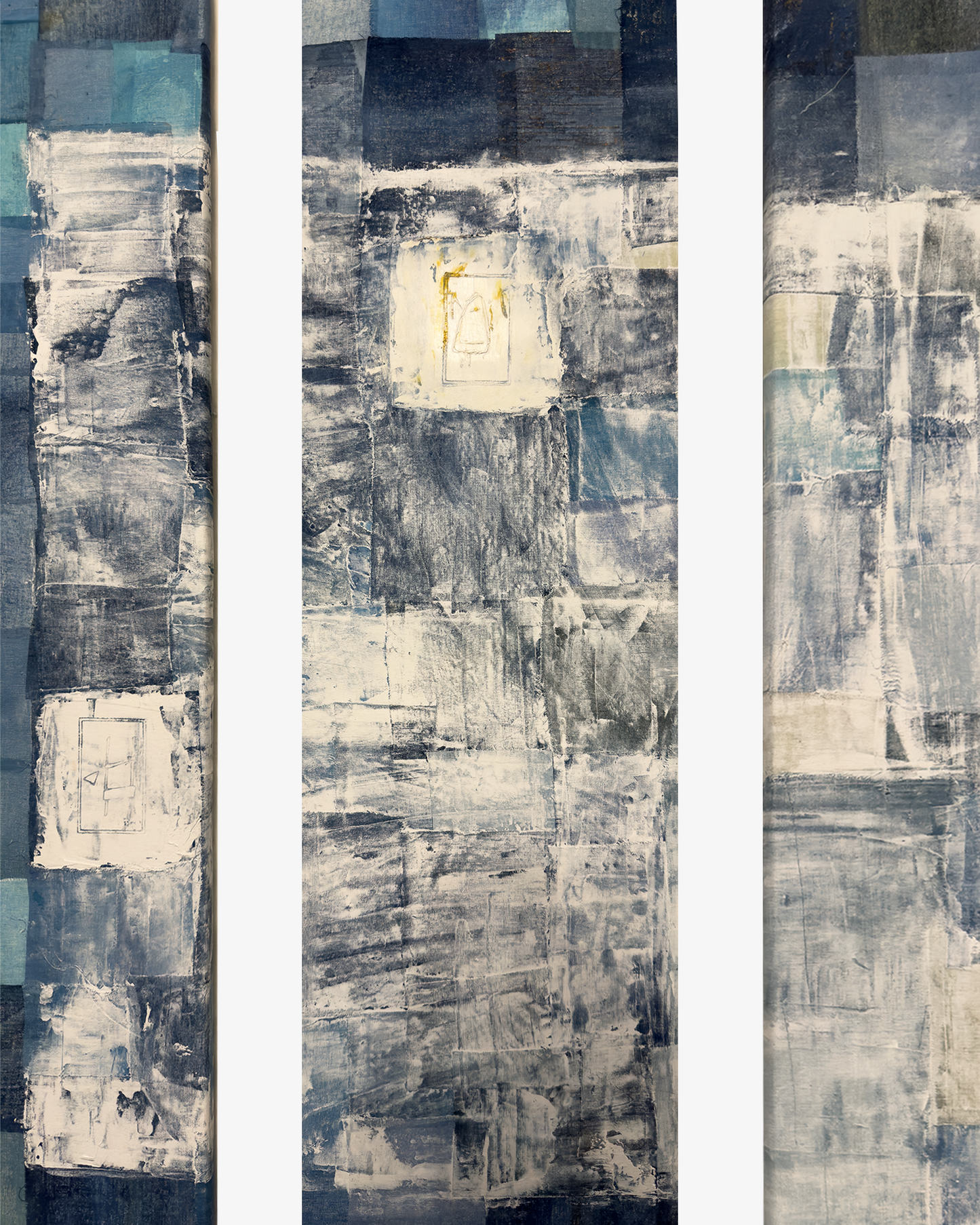 BLUE SQUARE TRITTICO DI SIMONA TAVASSI