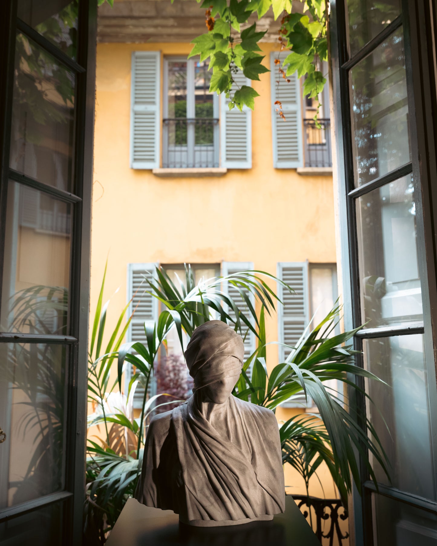 Lady Moiré mezzo busto